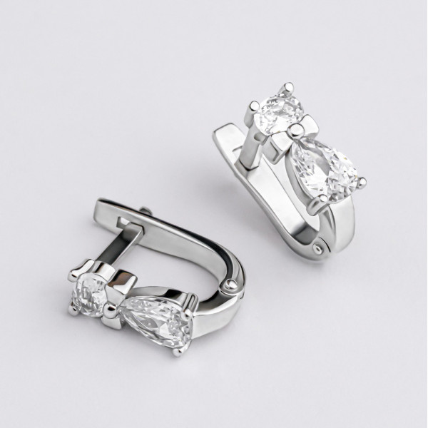 Серьги серебряные с фианитами 3938.1