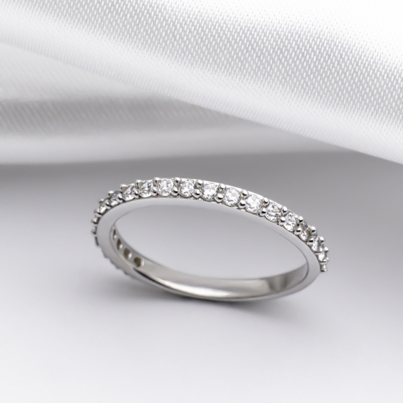 Кольцо серебряное Дорожка с фианитами 32