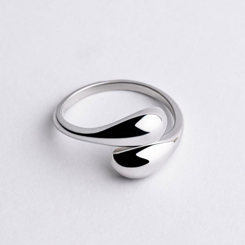 Кольцо серебряное Капли 23